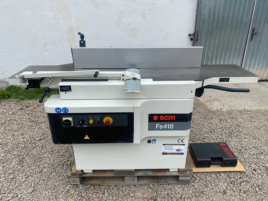 Srovnávačka s protahem SCM FS 410 - 3