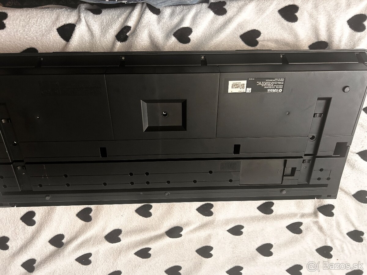 Yamaha psr E423 - 3