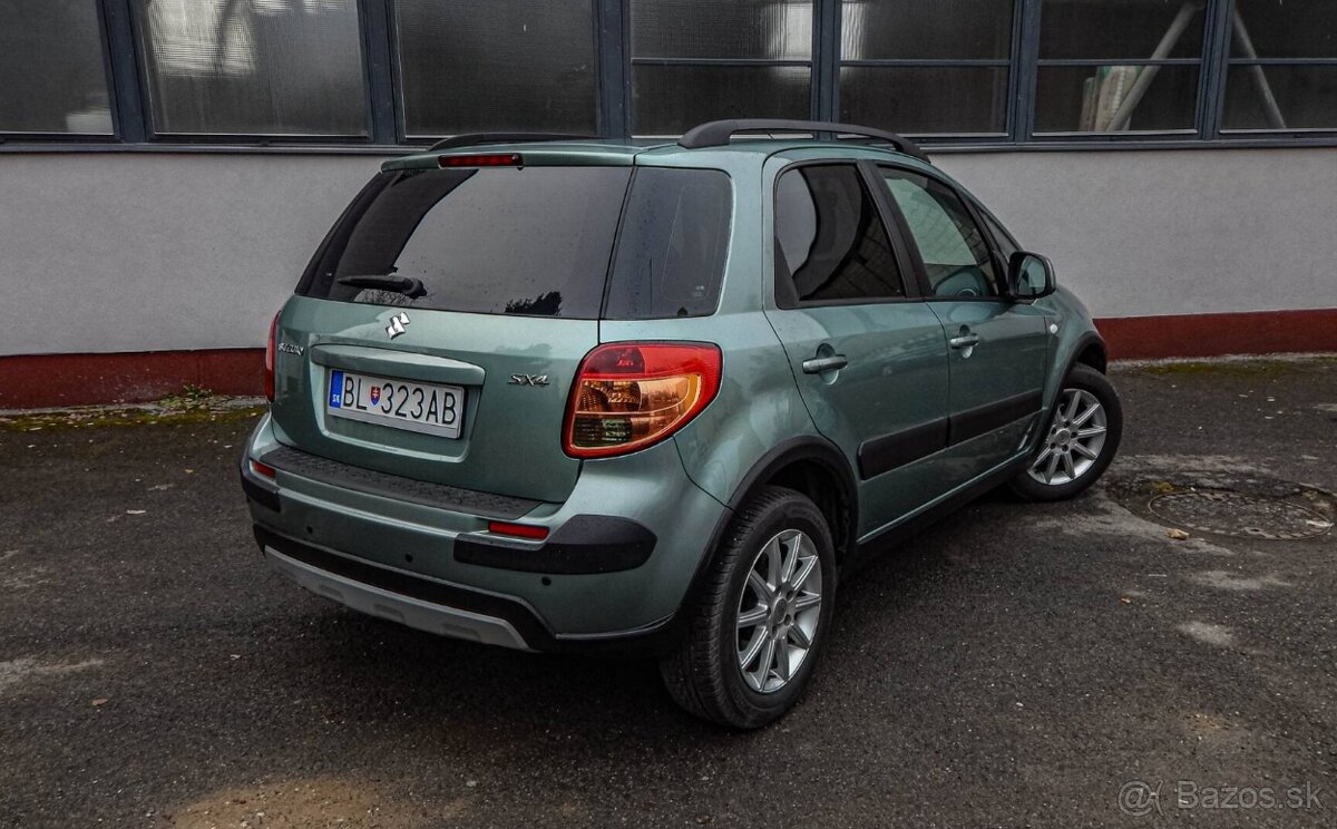 Suzuki SX4 1.5 GLX Urban Line - 3