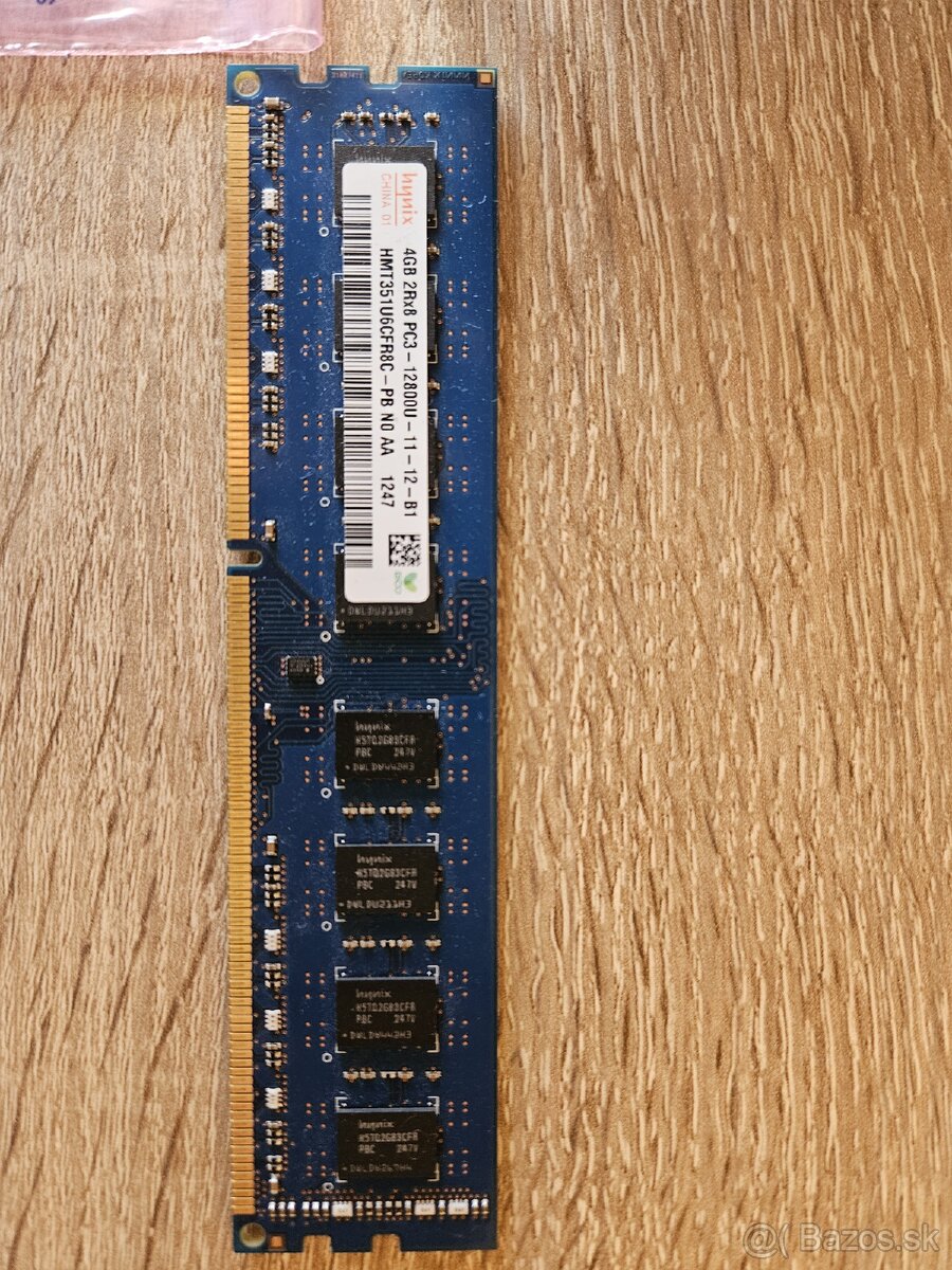 Predám cpu intel i3-3220 s chladičom a 4GB Ram - 3