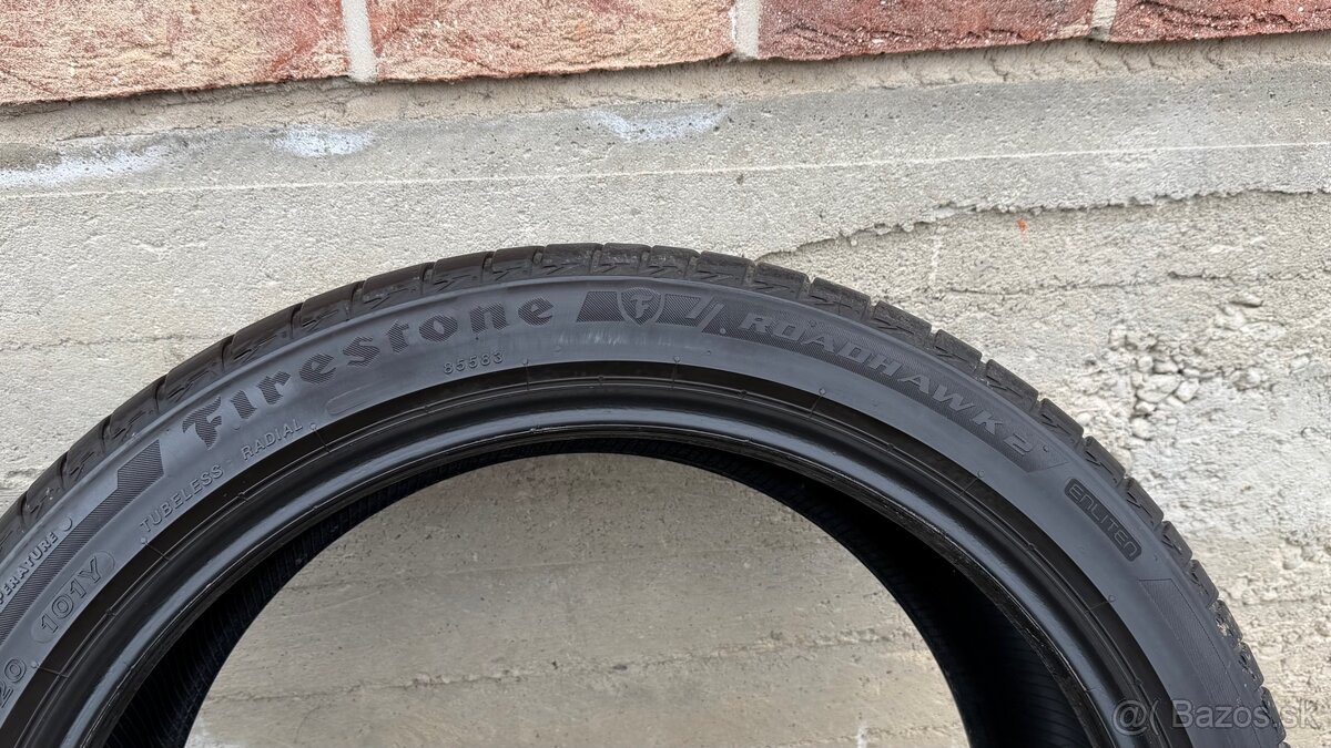 Letné pneumatiky 255/40 R20 - 3