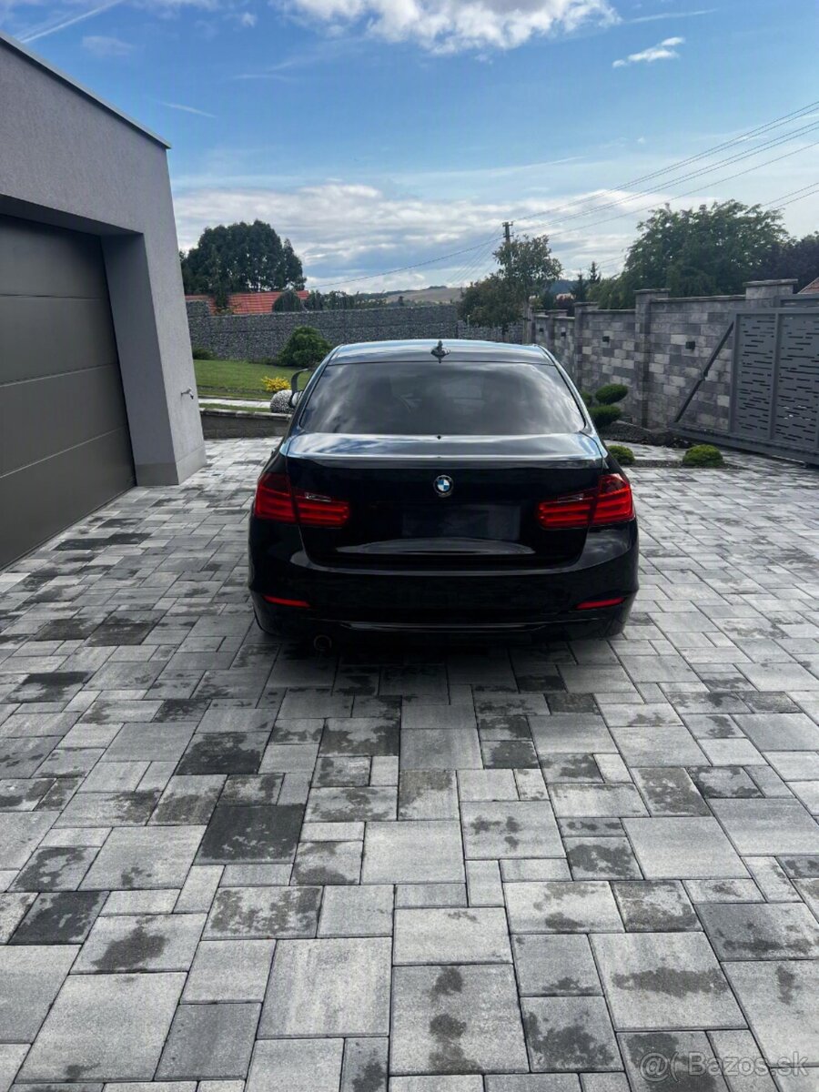 BMW F30 - 3