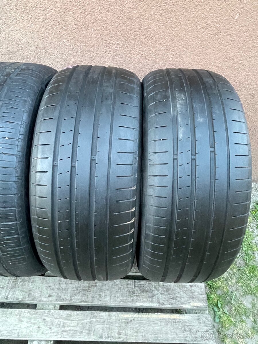 Letné pneu 245/50 R19 - 3