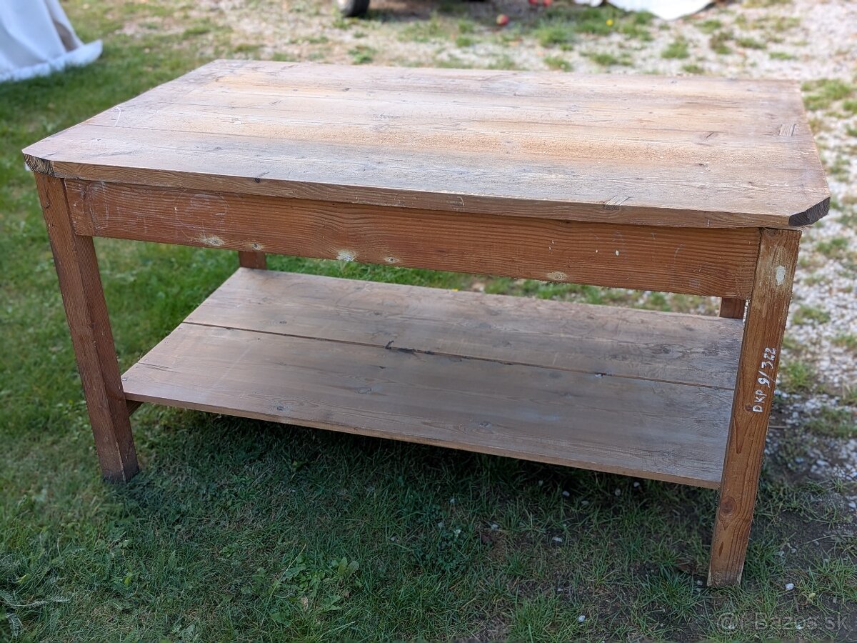 Drevený stôl - 3
