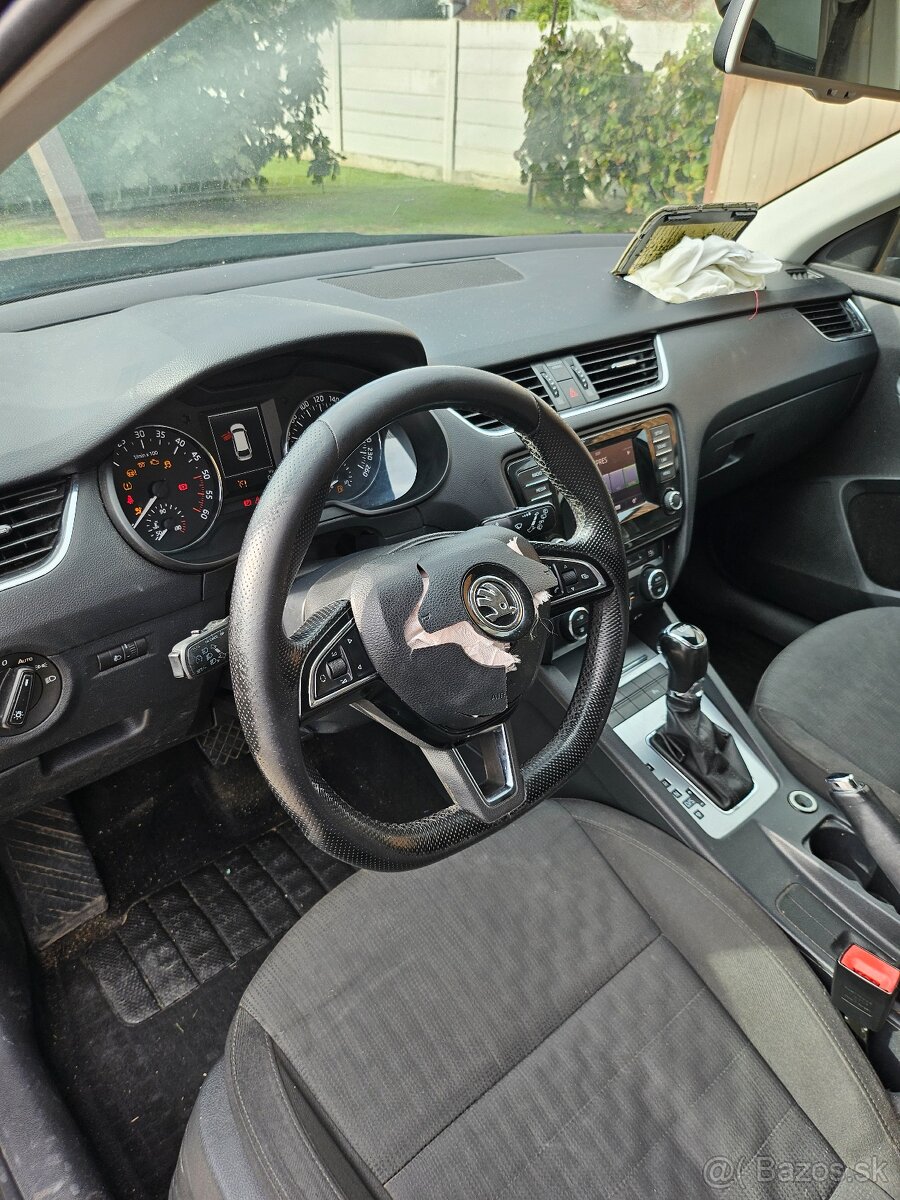 Rozpredám Škoda Octavia 3 predfacelift 1.6TDI CLHA ,DSG - 3