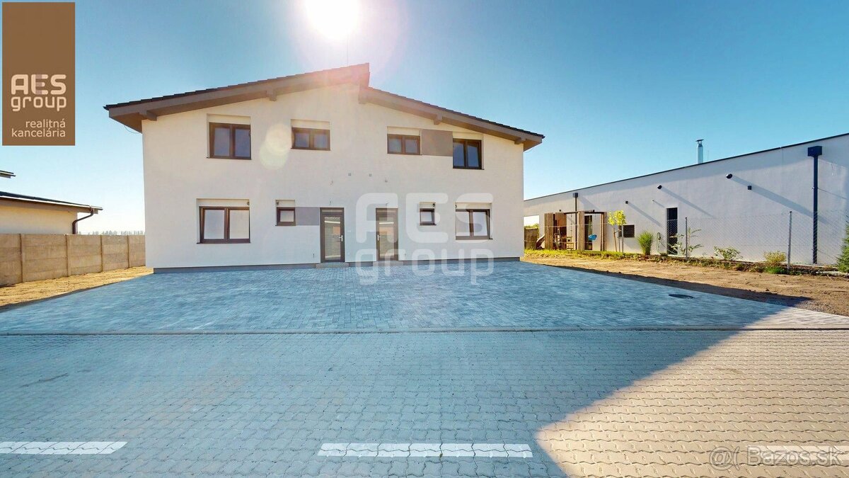 SKOLAUDOVANÉ, PREDAJ, 5 izbový dom, Nová Alej Martina Benku - 3