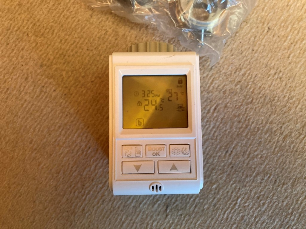 Digitálna termostatická hlavica na radiátory - 3