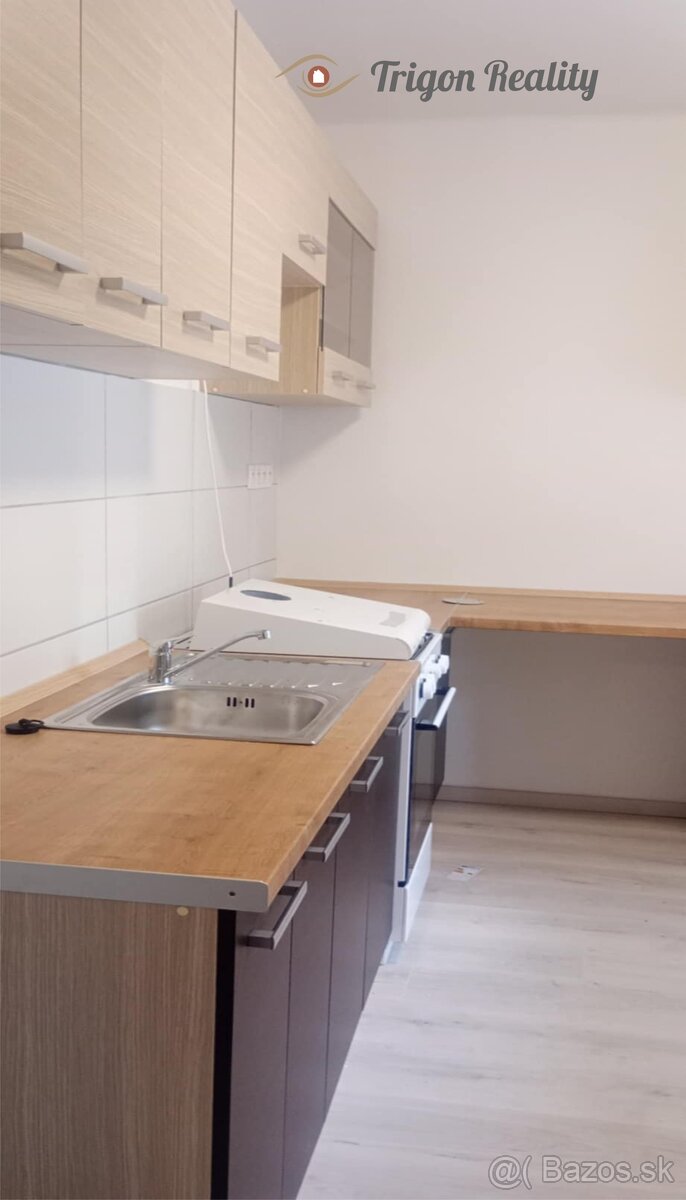 2 izbový novorekonštruovaný byt Komárno Cintorínsky Rad - 3