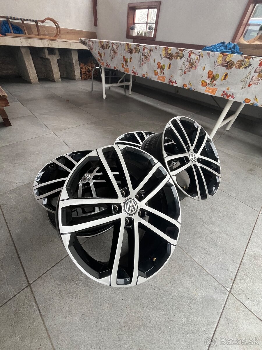 VW elektróny r18 - 3