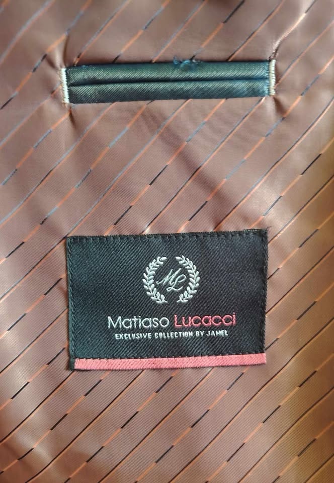 Pánsky oblek, značka Matiaso Lucacci - 3