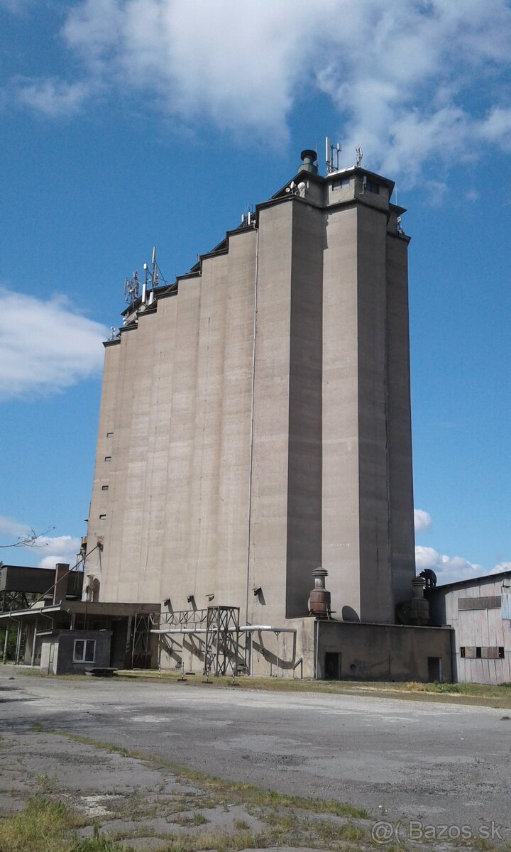 Predáme betónové obilné silo so sklad. areálom. - 3