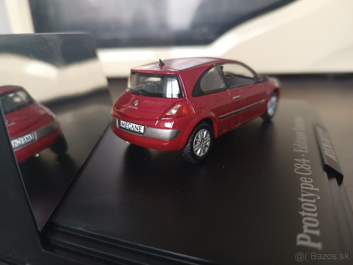 1:43 Renault Megane - 3