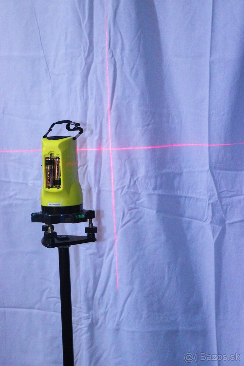 Samonivelačná krížová laserová vodováha + stativ + okuliare - 3