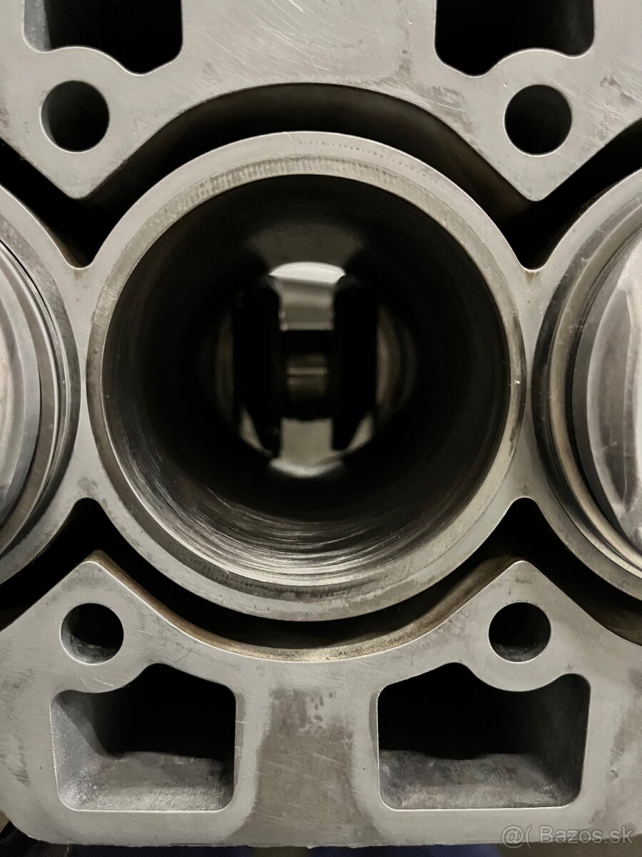 Motor 1,2 PureTech 110k HN04 - 3