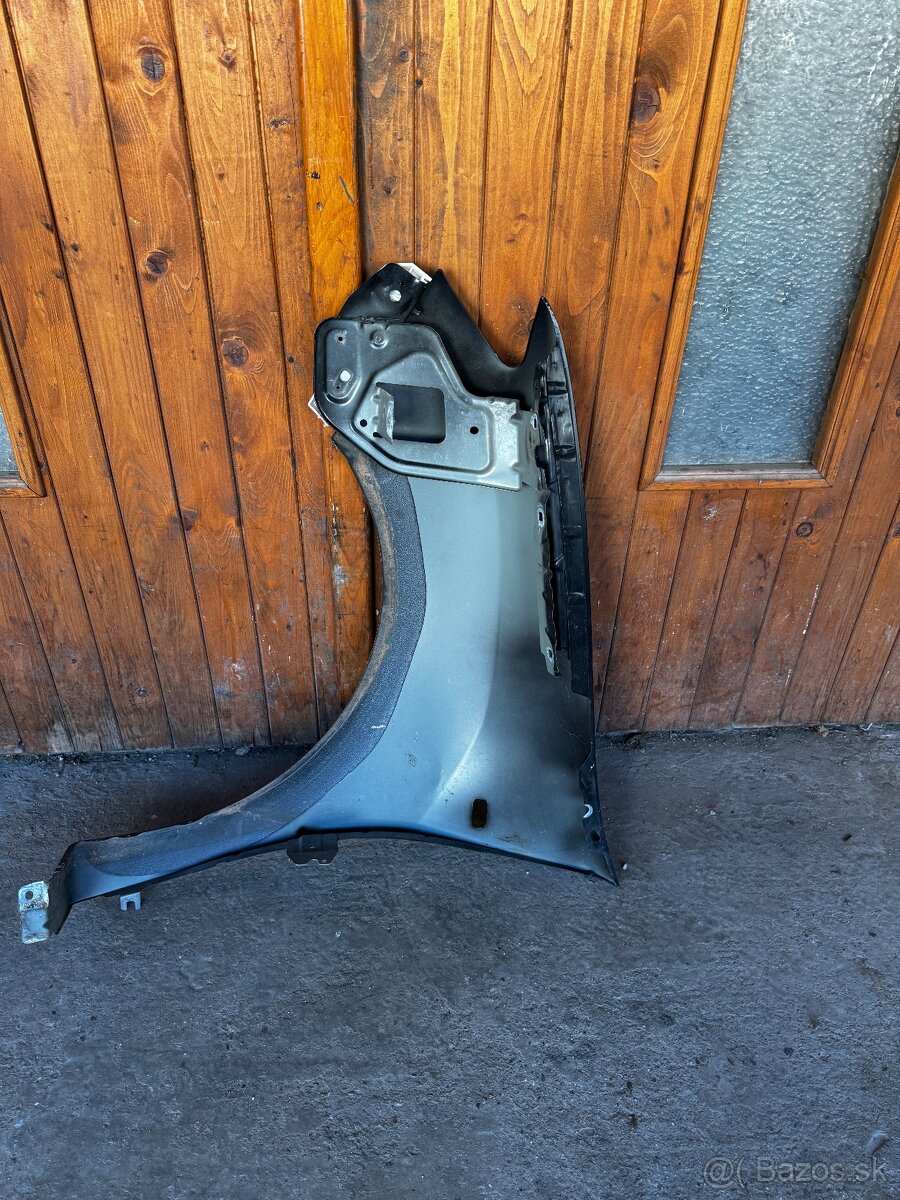 Dacia Logan II Sandero II 2012- pravý blatník - 3