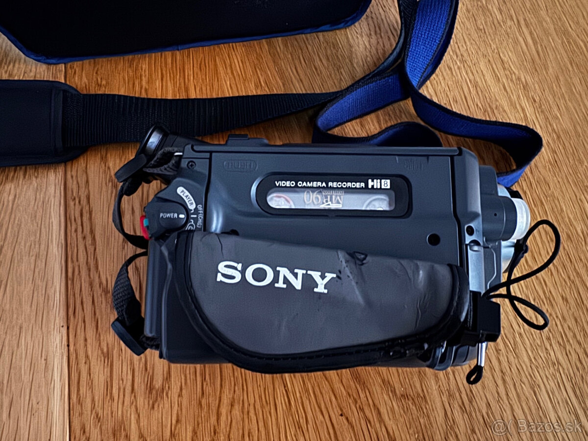 SONY Handycam CCD-TR748E PAL videoHi8 - 3