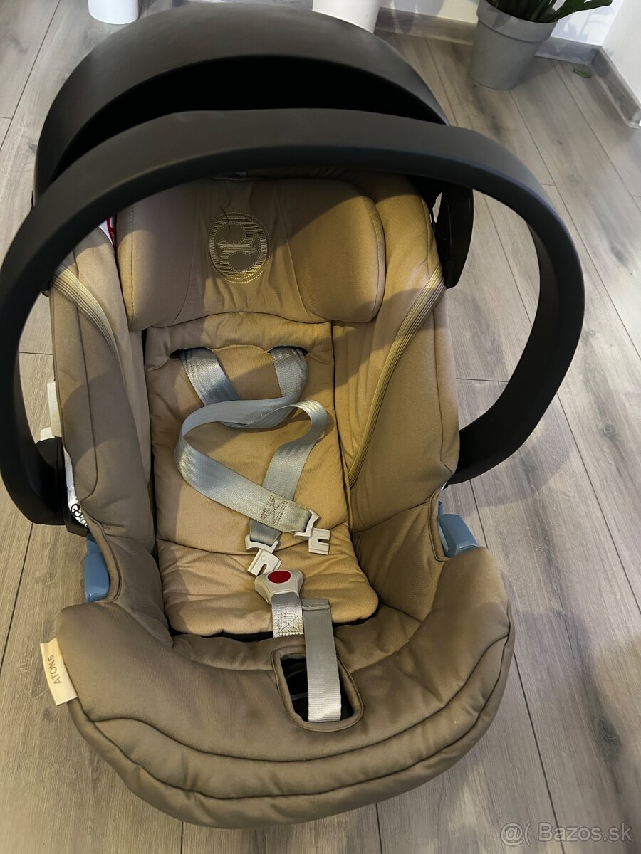 Cybex Aton 5 + isofix - 3