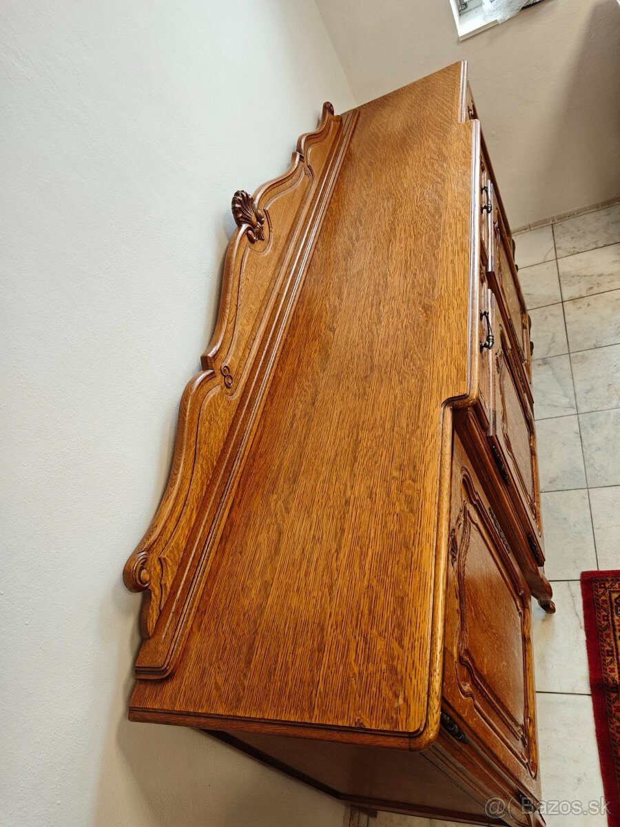 Starožitná komoda - 3