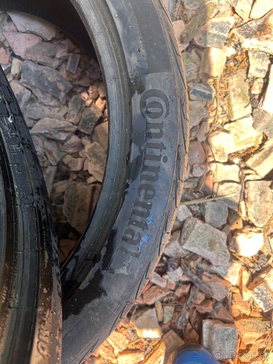 Continental 225/40/18” - 3