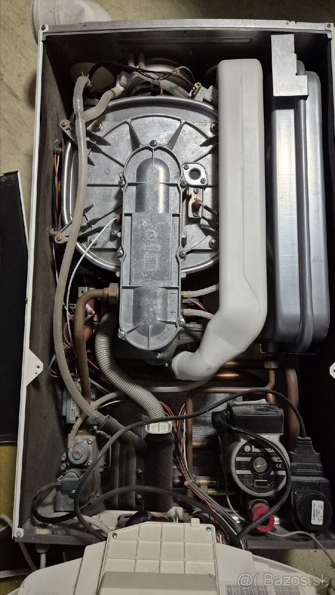 Závesný plynový kotol Immergas VICTRIX - 3