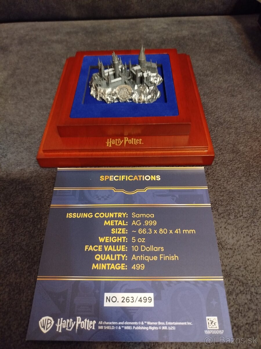 zlato striebro minca Harry Potter rokfort hrad 3D 2025 - 3