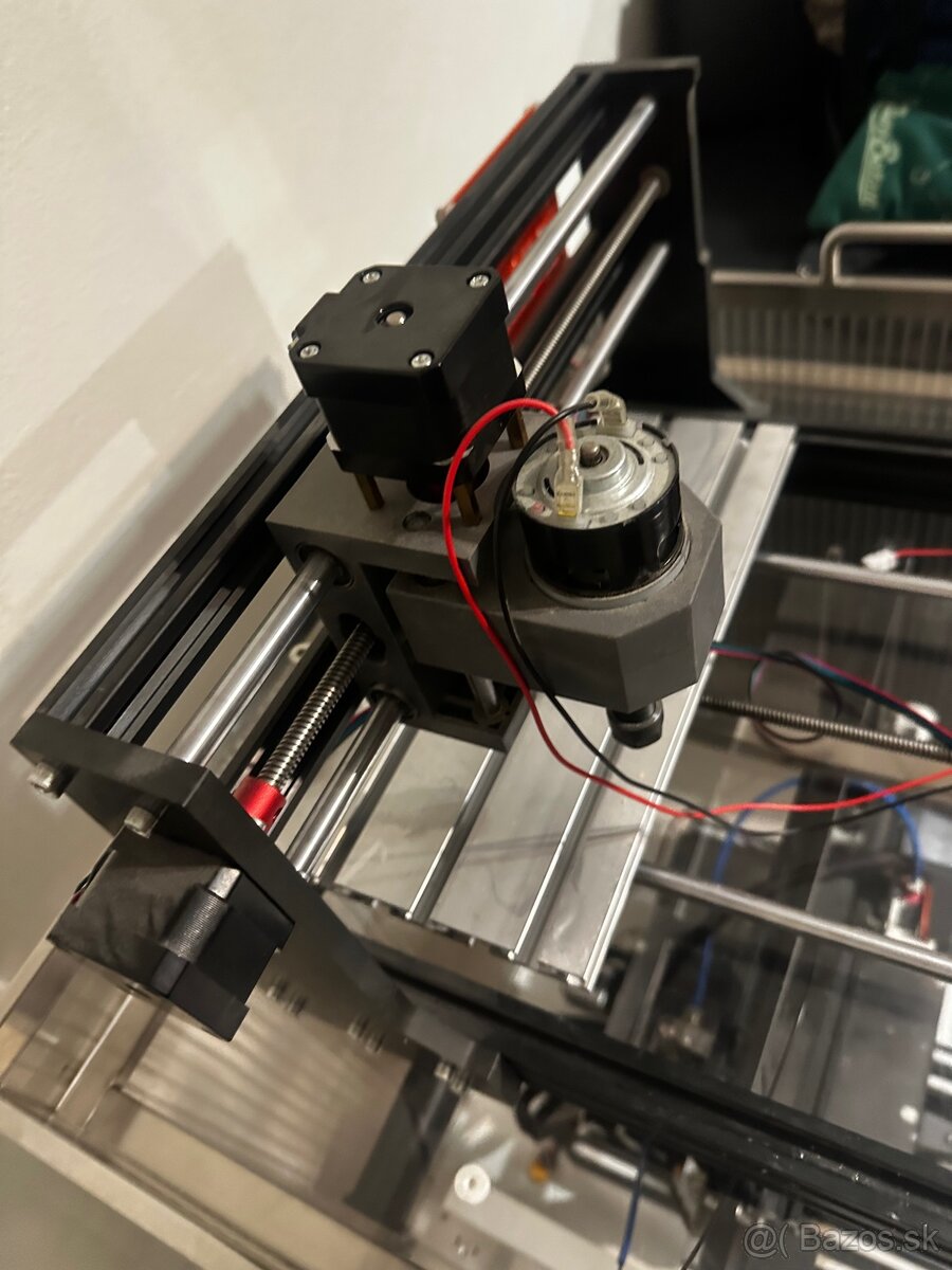 3D tlačiareň ender3 pro ccm freza - 3