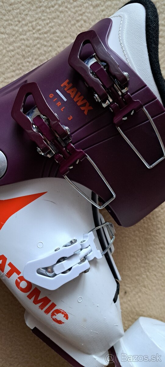 Dievčenské lyže, lyžiarky, palice a helma - 3