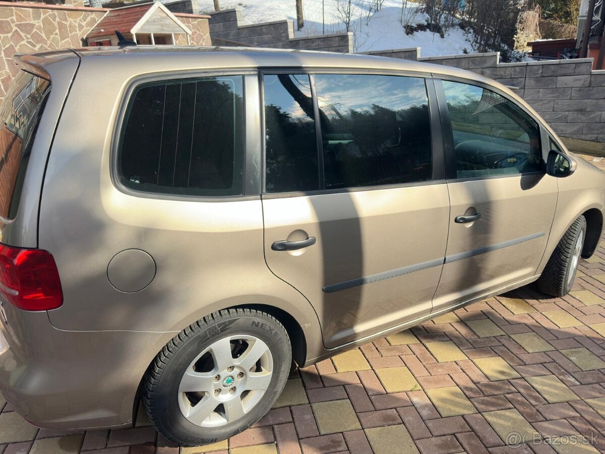 Volkswagen Touran 1.6 TDi - 3