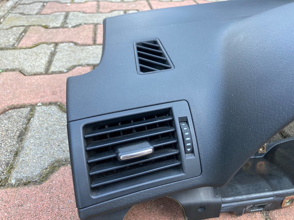 Palubovka Audi A4 B6 B7 - 3