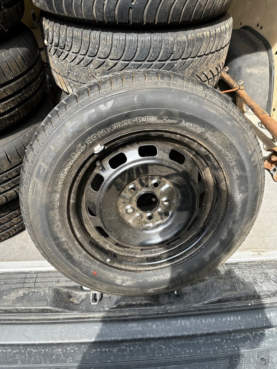 Letné pneu na diskoch - 3