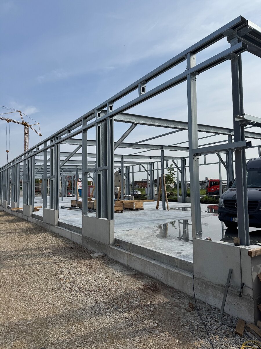 Montér sendvičových hál – NEMECKO | 28 EUR/hod. - 3