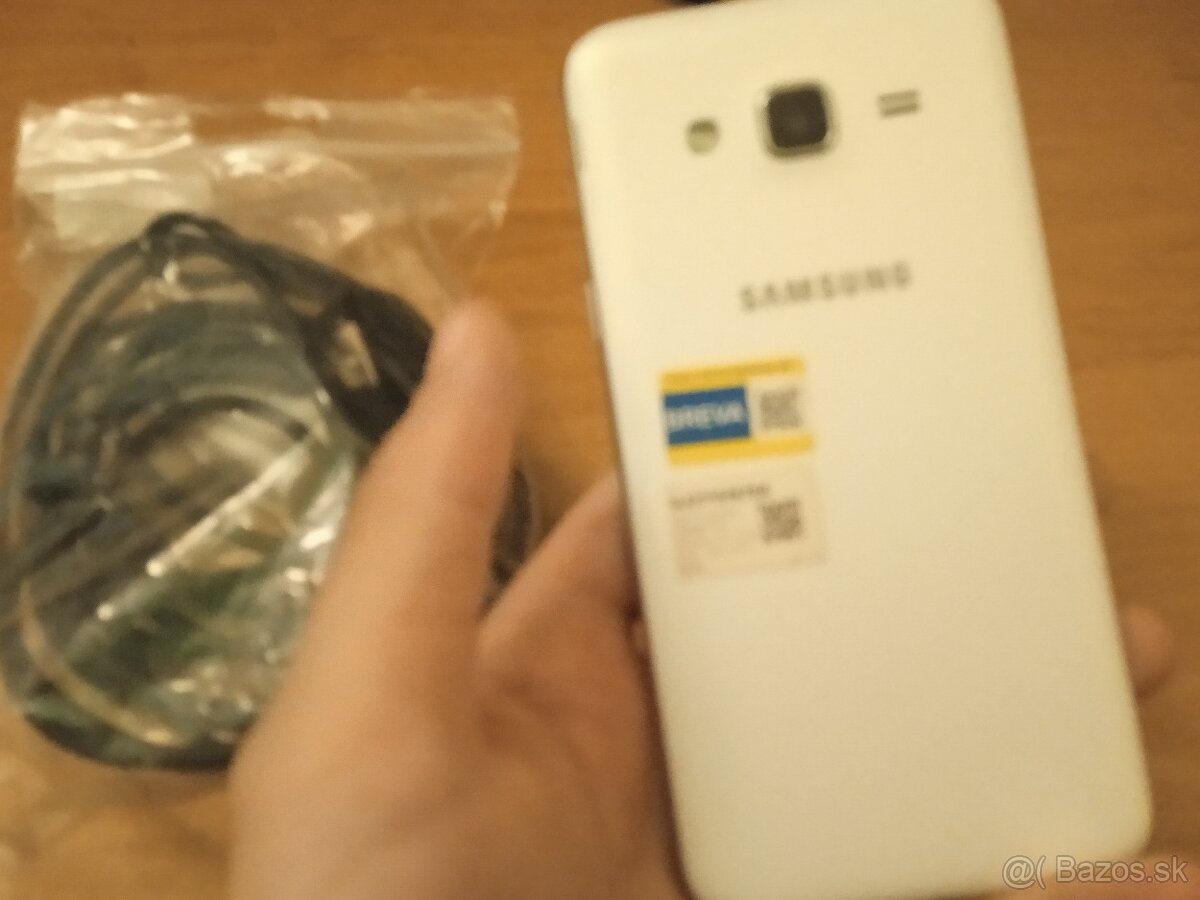 Samsung galaxy j9 - 3