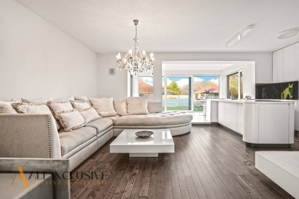 ALL INCLUSIVE | NA PREDAJ POSCHODOVÝ 5-IZBOVÝ RODINNÝ DOM, D - 3