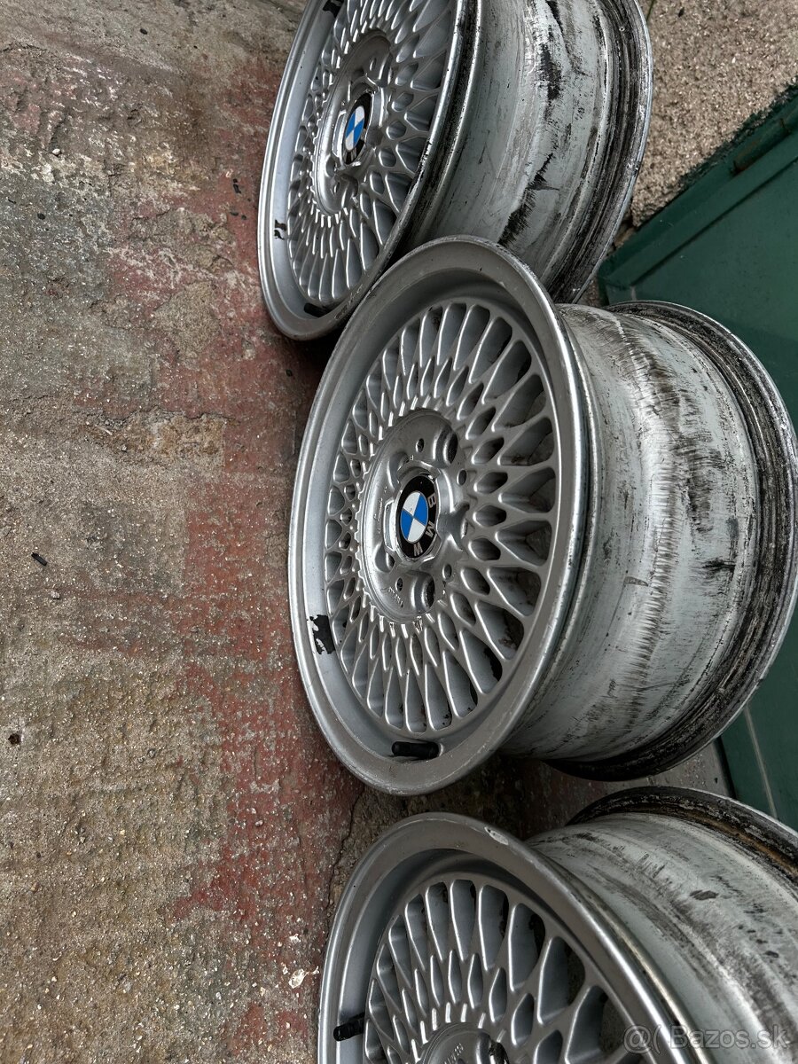 Elektróny Bmw r15 5x120 - 3