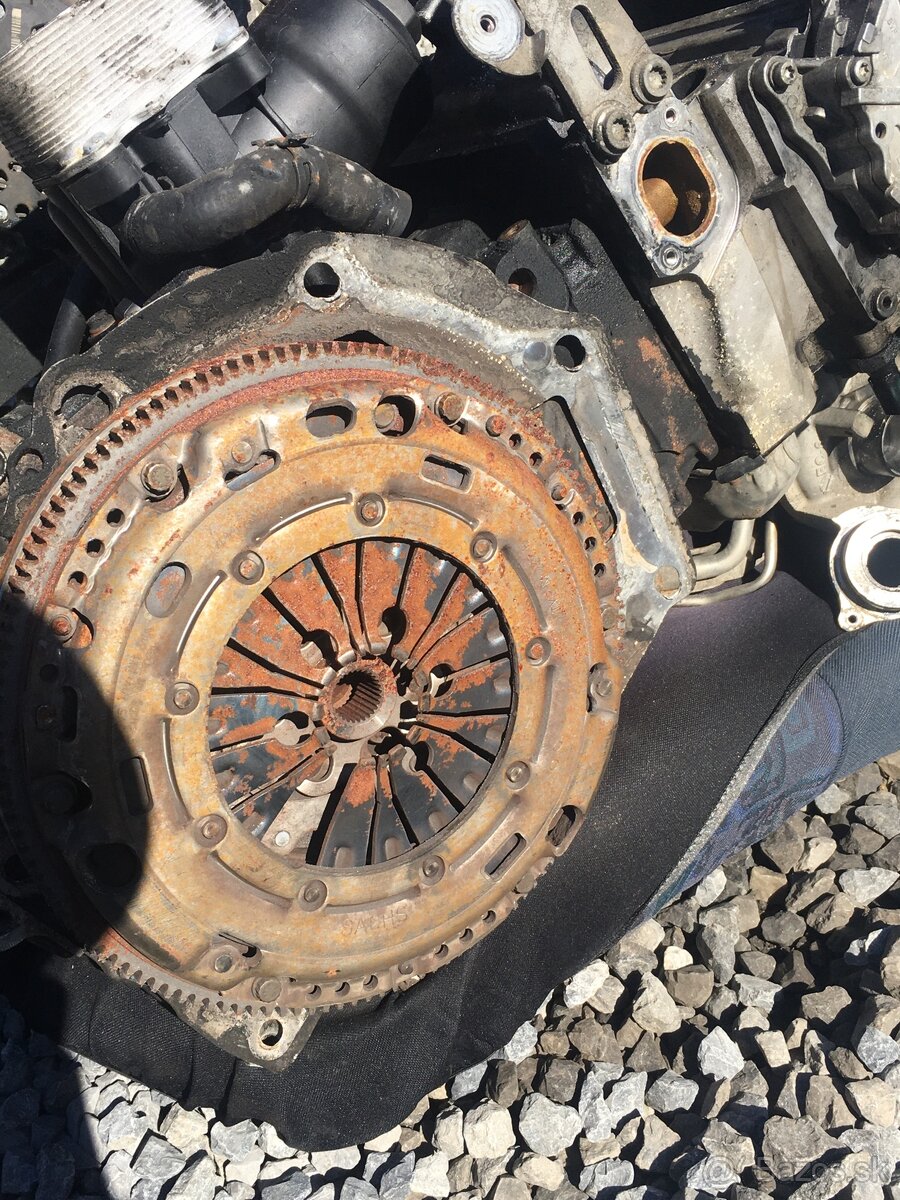 Rozpredám Fabia 2 1.6 77kw - 3