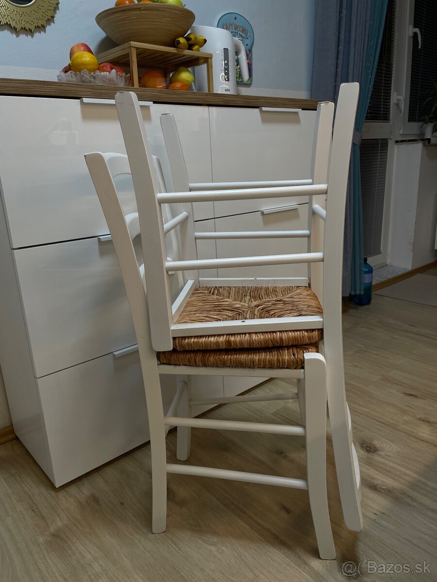 Predám dve biele stoličky - 3