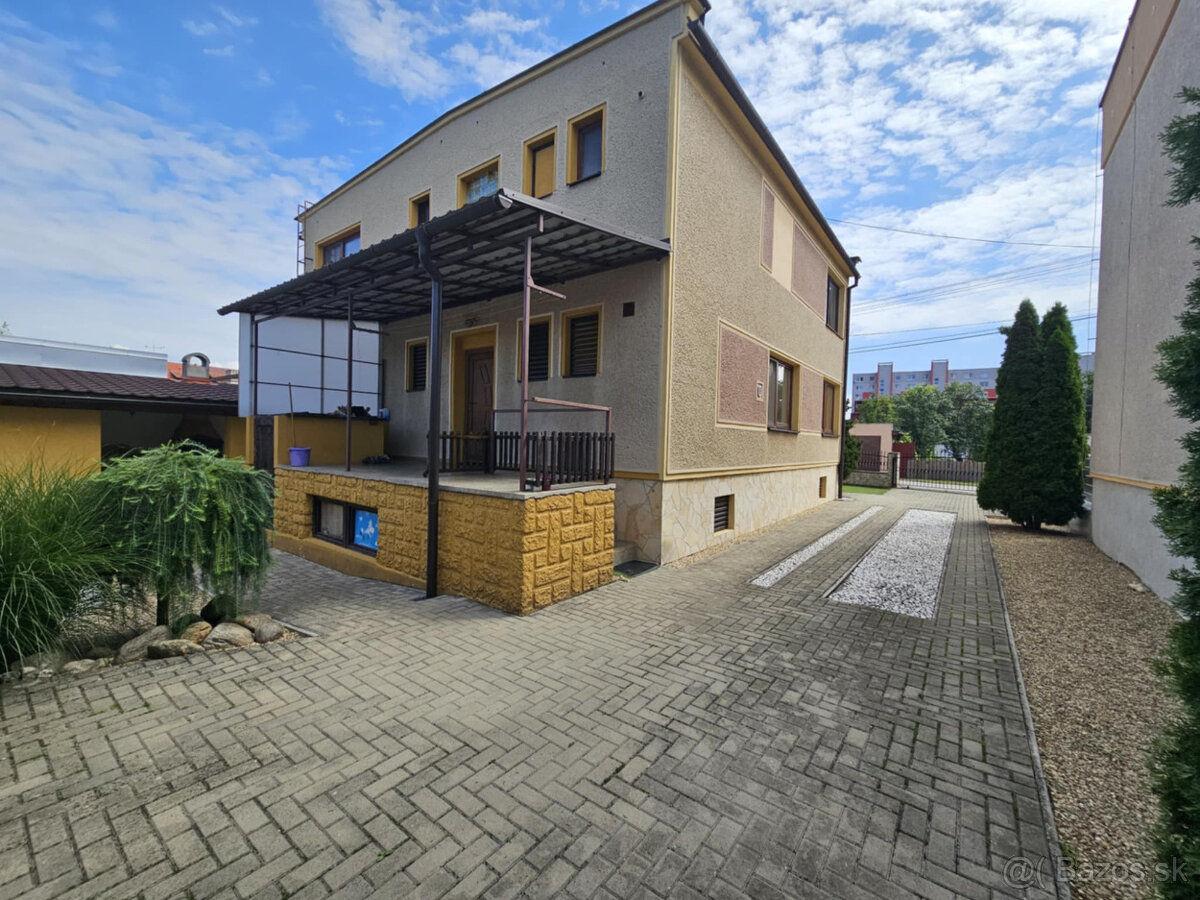 Ponúkame rodinný dom v Tornali.Znížená cena - 3