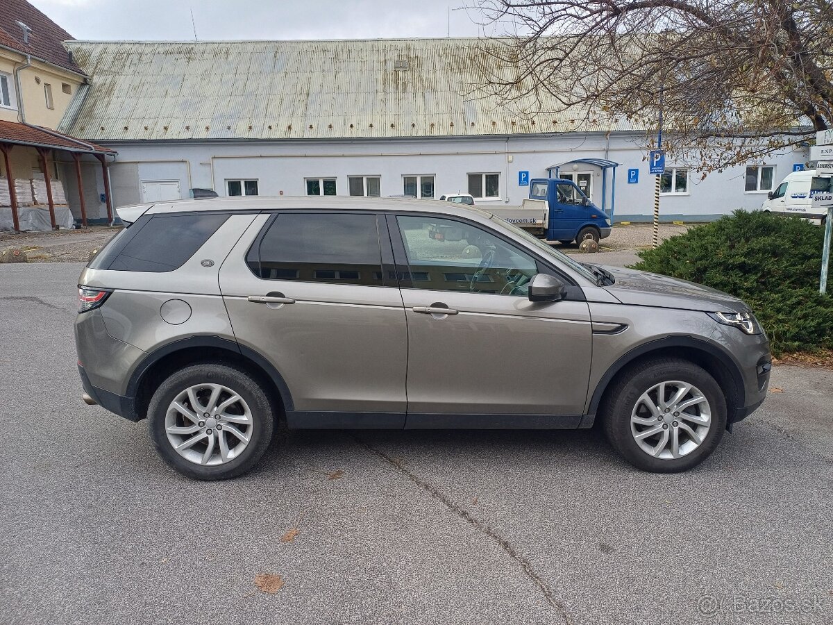 Land Rover Discovery Sport - 3