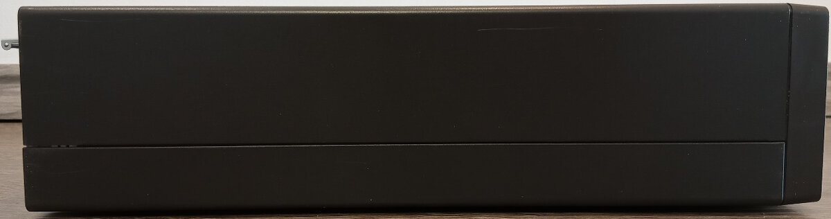 FUJITSU Esprimo e700 e85+ - 3