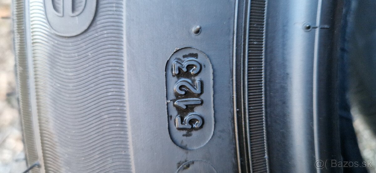 MICHELIN ENERGY SAVER + 205/60 R16 - 3