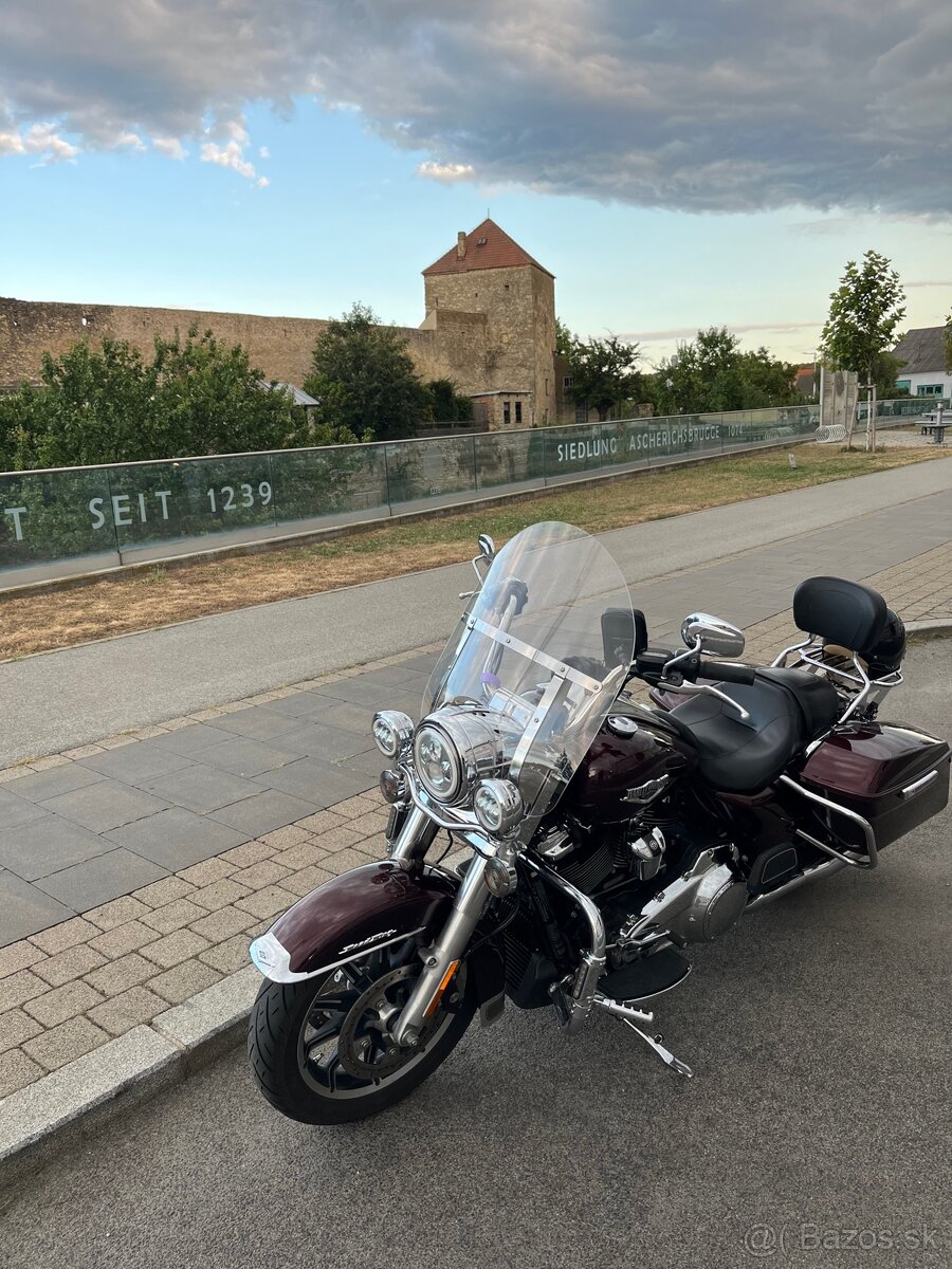 Harley Davidson FLHR Road King 2018 - 3