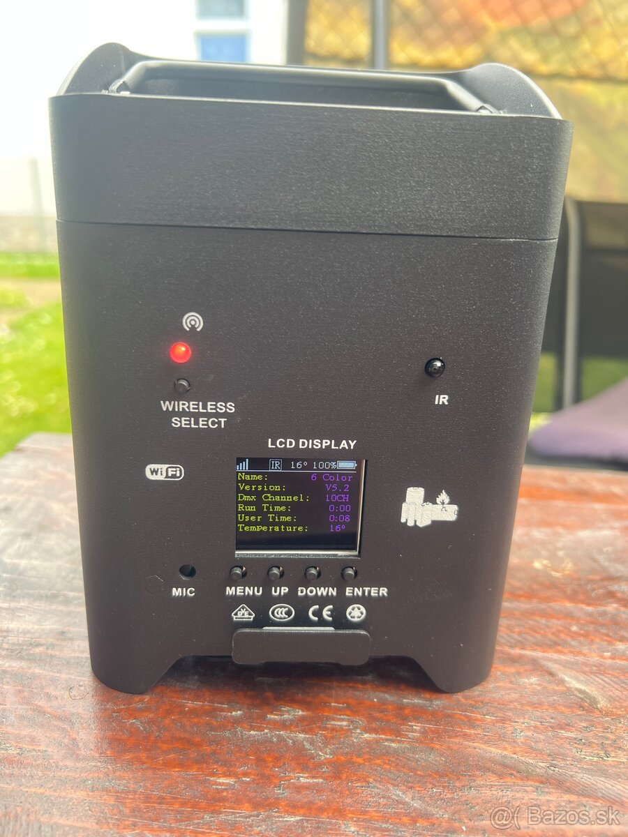 Predám nové baterkové LED PAR 6x18 RGBWAUV WiFi s kejsom - 3