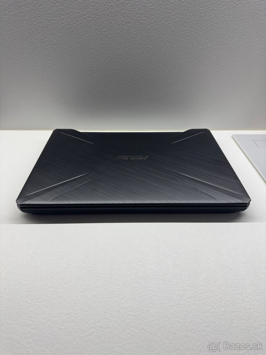 ASUS TUF Gaming FX505DT – Ryzen 7 / GTX 1650 / 8 GB / - 3