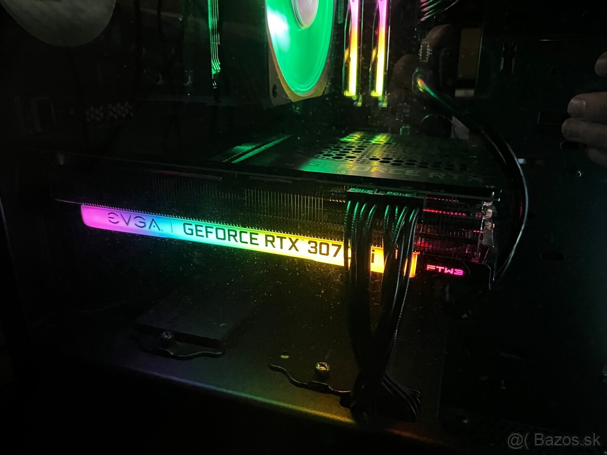 EVGA NVIDIA GeForce RTX 3070Ti 8GB GDDR6X FTW3 Ultra - 3