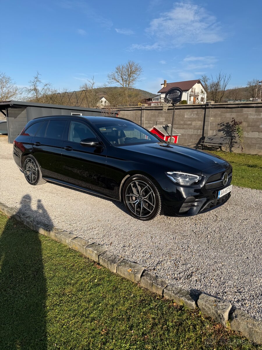 Mercedes-Benz E220 d A/T AMG-Line - 3