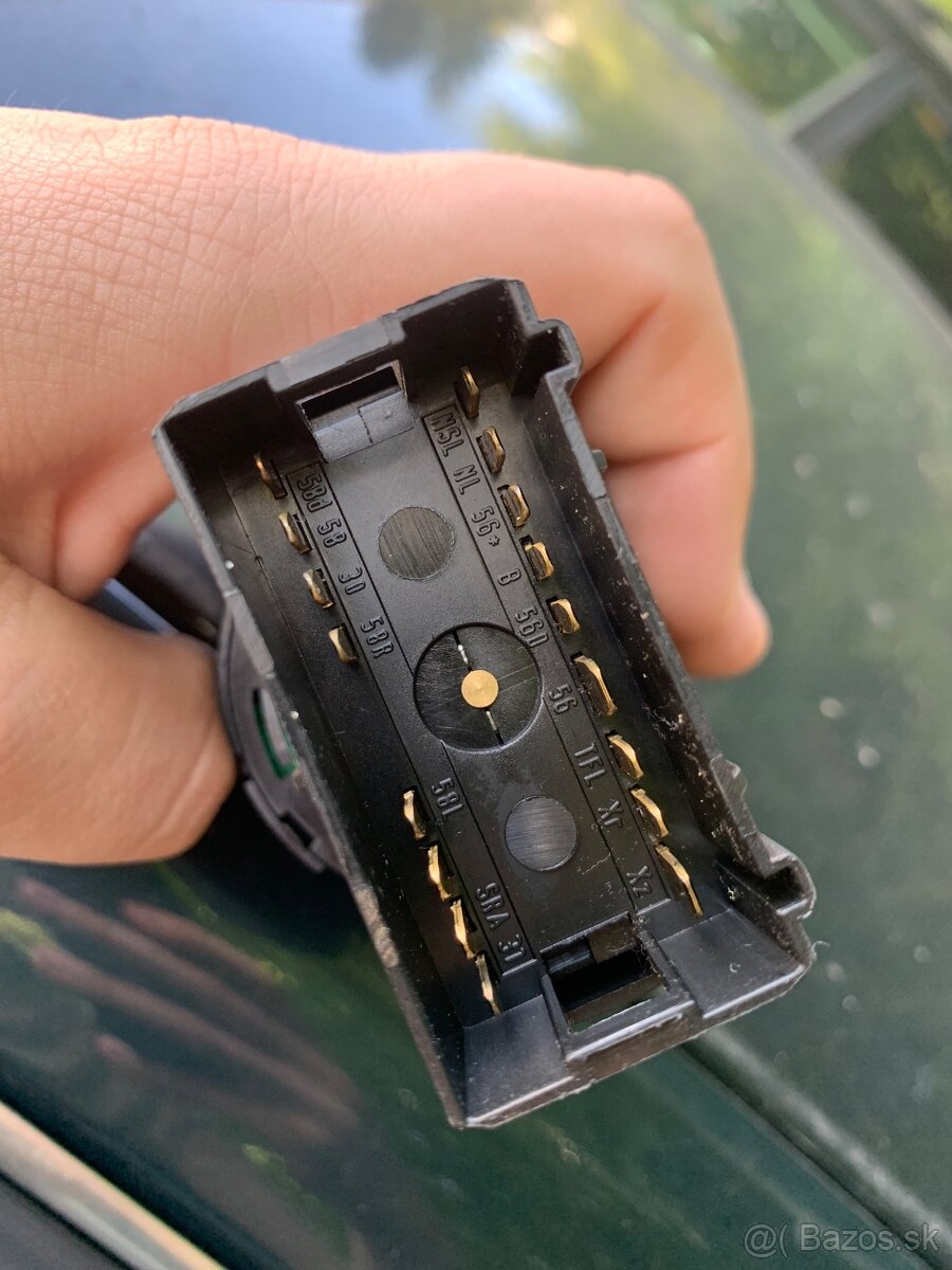 Vypínač svetiel (ovládanie) - 3