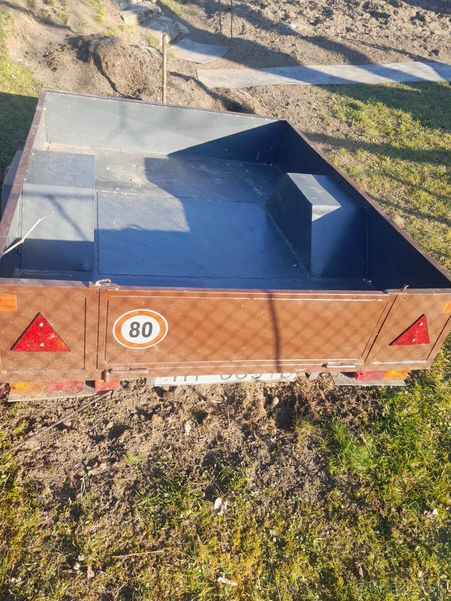 Prívesný vozík s Tp, špz - 3