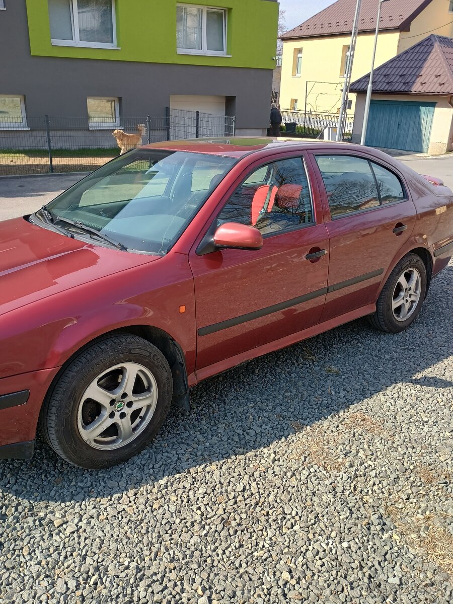 Škoda Octavia 1.8 benzín - 3