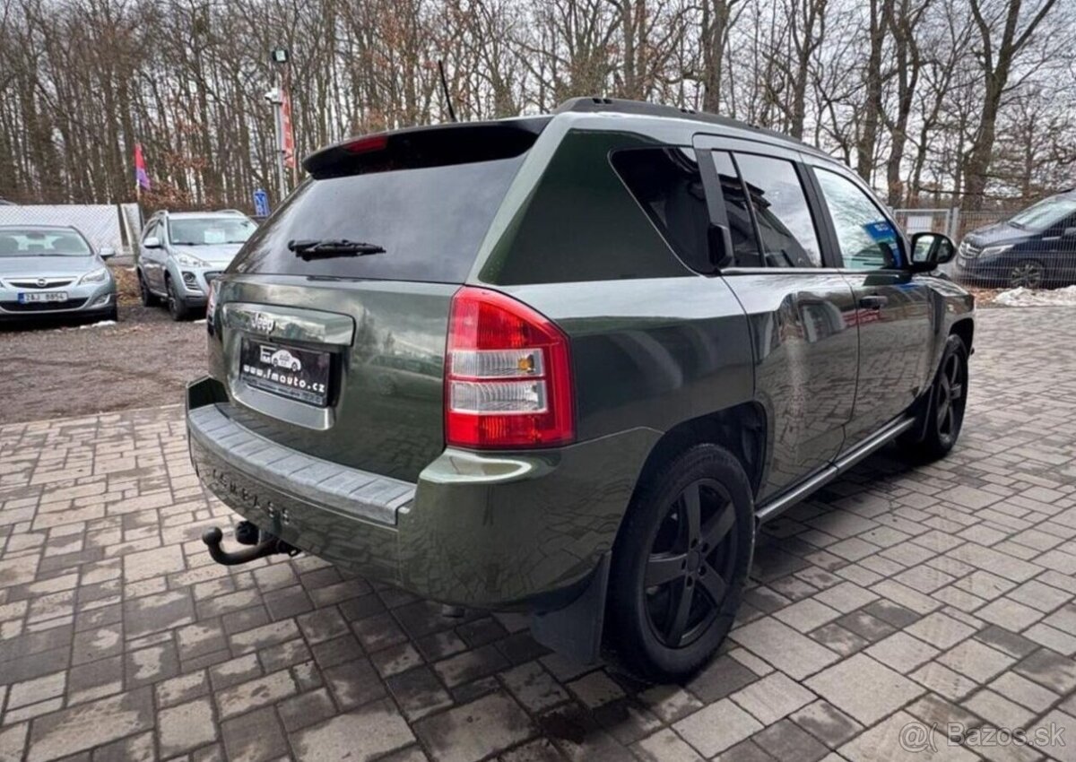 Jeep Compass 2.0 CRDi, 4x4 nafta manuál 88 kw - 3