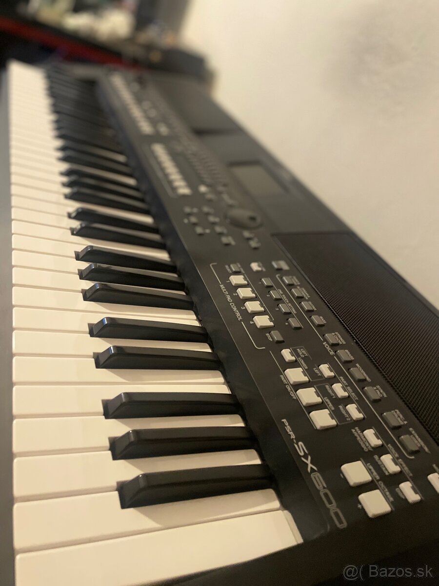 Yamaha psr sx600 - 3